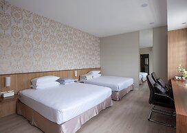 Minzu Hotel