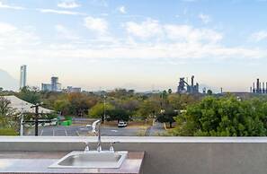 Econosuites Fundidora