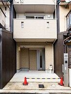 Karan Nijo South