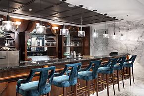 Peridot Grand Luxury Boutique Hotel