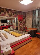 Feel Motel