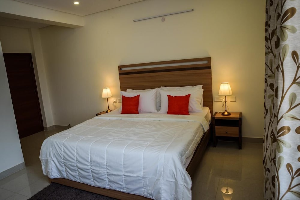 Cloud9 Homes Service Apartment