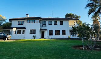 Dellville Country House