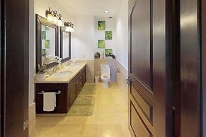 Condo Ouana