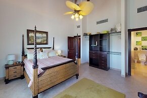 Condo Ouana