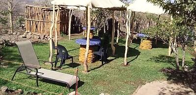 Omapaha Traditional Hut