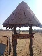 Omapaha Traditional Hut