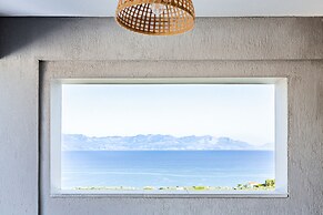 White Donkey Hotel