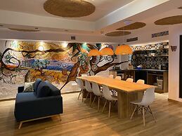 Y Hostel - Albergue Juvenil
