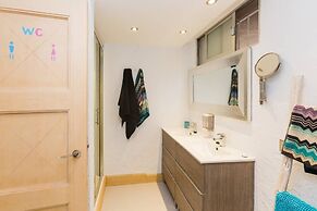 Y Hostel - Albergue Juvenil