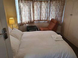 Elegant 3 Bed house walk Wembley stadium