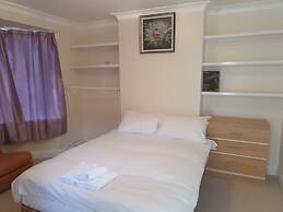 Elegant 3 Bed house walk Wembley stadium