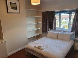 Elegant 3 Bed house walk Wembley stadium