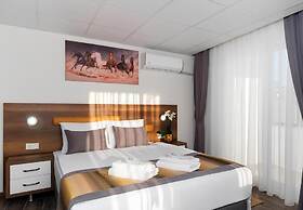 River Elite Hotel & Spa