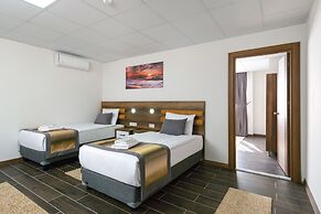 River Elite Hotel & Spa