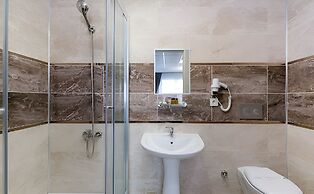 River Elite Hotel & Spa