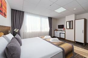 River Elite Hotel & Spa