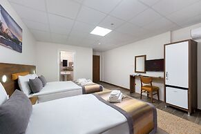 River Elite Hotel & Spa