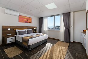 River Elite Hotel & Spa
