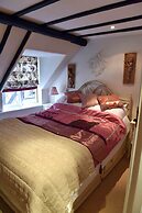 Luxury Cottage Near Windsor Castle