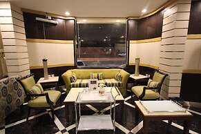 Tooq Suites
