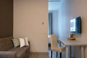 Tulip Apartments