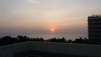 Nice Phu Quoc Hotel