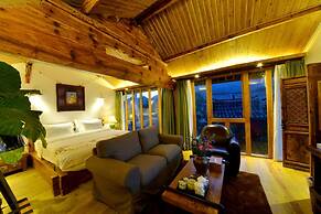 Lijiang Seven Island Resort