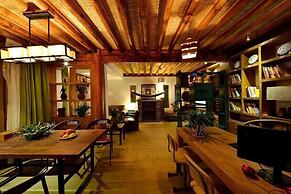 Lijiang Seven Island Resort