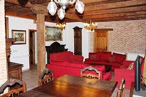 Casa Lucio