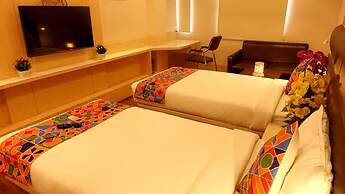 Hotel K square
