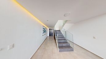 Luxury Penthouse in Chapultepec Guadalajara 17A