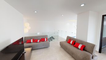 Luxury Penthouse in Chapultepec Guadalajara 17A