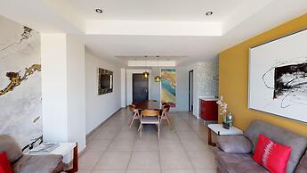 Comfortable and Trendy Apartment 2C