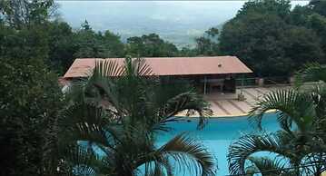 Hotel Mount Castle