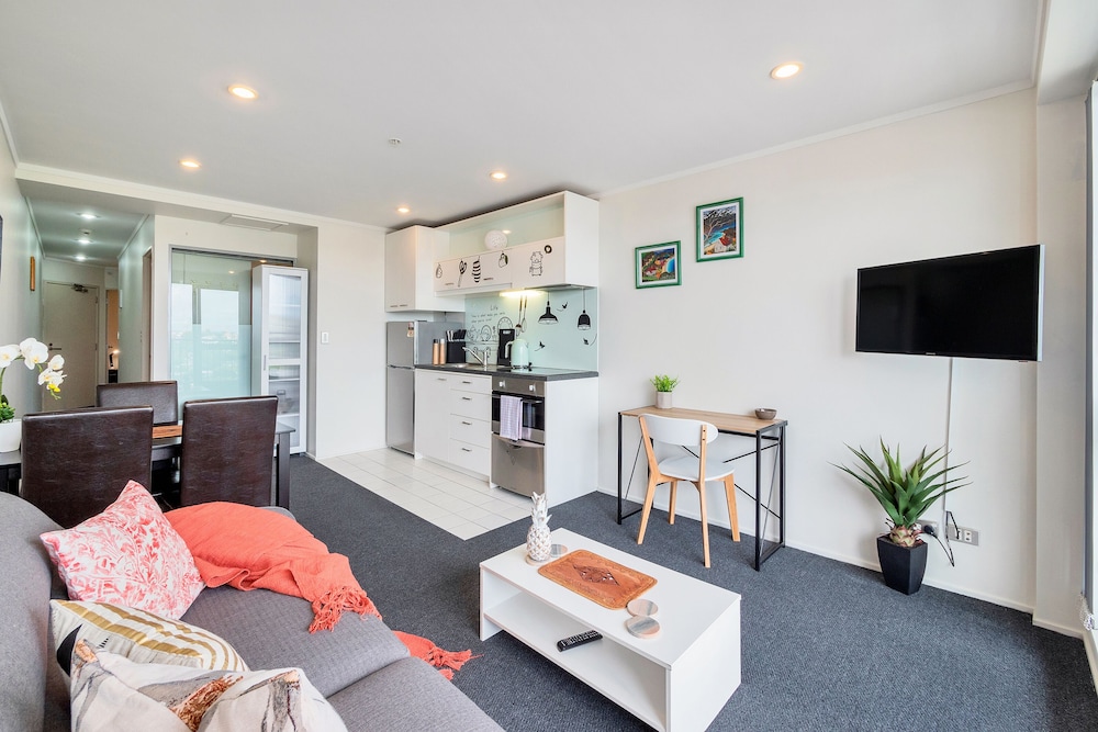 Harbour View Two Bedroom Apartment
