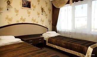 AMAKS Congress Hotel