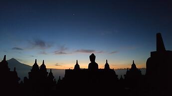 Genthong Homestay - Hostel