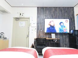 Rolands House 301