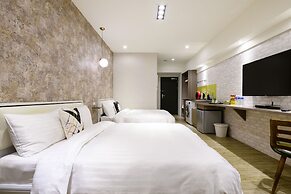 Sunshine Apartment