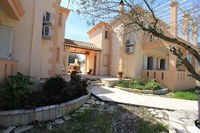 Villa Agrilida
