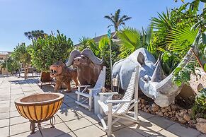 Kwantu Guesthouses