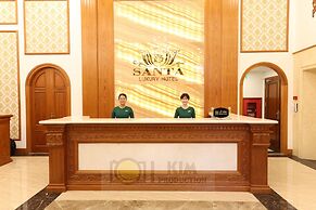 Santa Luxury Hotel