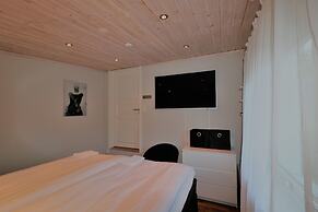 RIBO Apartment Aurora
