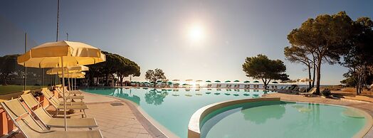 Club Hotel Marina Seada Beach
