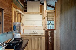 Bed in a Shed
