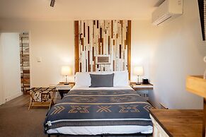 Bed in a Shed