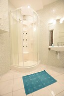 Elegant Apartment Universitas
