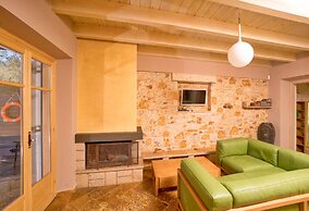 Thalia Cottage