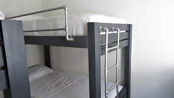 San Jacinto Hostel